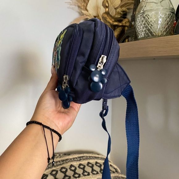 Disney Mickey vintage Fanny pack - Picture 3 of 6